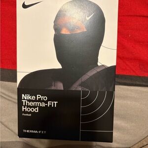 Nike Black Therma-FIT Gear